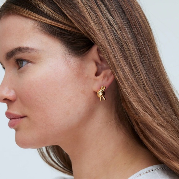 Madewell Knotted Medium Stud Earrings - Picture 3 of 5